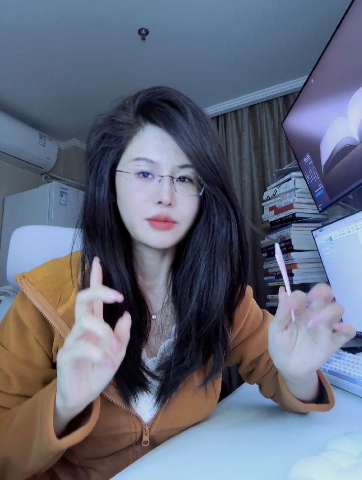 真正能提分的从来不是“多学”而是“反复”一套好题，真的能学完一本书。前...