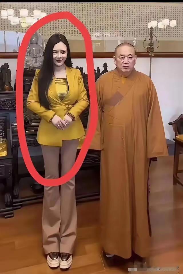 被这个方丈开过光的女人，尤其是全身开过光的女人，就是不一样。
有什么不一样的？