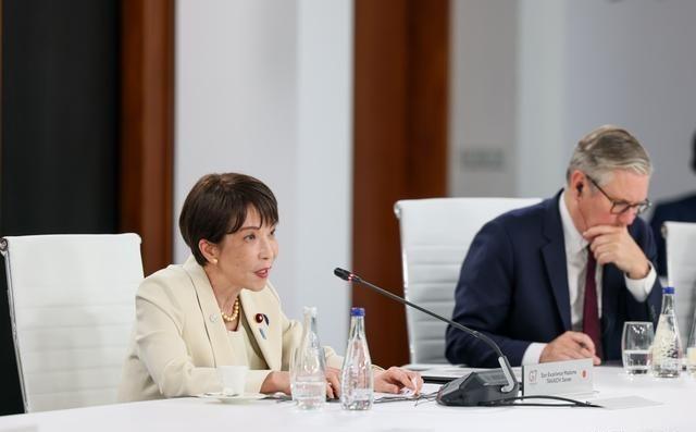 日本 连续喊话中国。当地时间6月17日，日本防长 小泉进次郎 再次喊话中国，这也