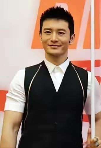 黄晓明带头给广西捐款，真不是因为想要蹭热度，是真正的有大爱，想要做善事。

黄晓