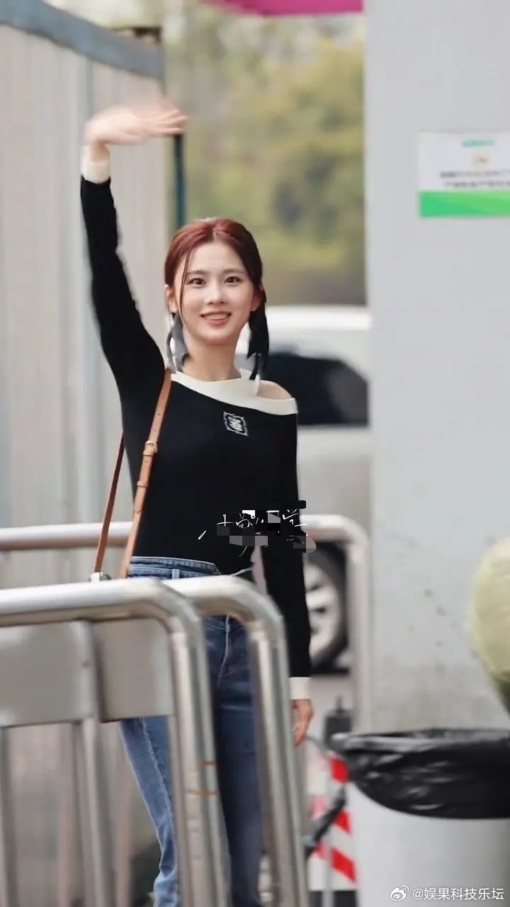 姐姐们的路透来喽 