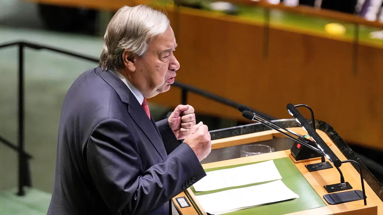 联合国秘书长古特雷斯说，对联合国维和人员的袭击是完全不可接受的。他们违反了国际法