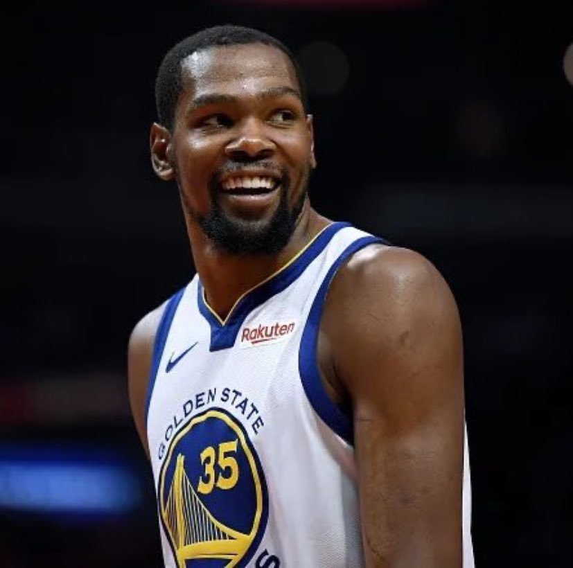 今早八点半NBA总决赛G1，马刺主场迎战尼克斯。Stat Defender晒出N