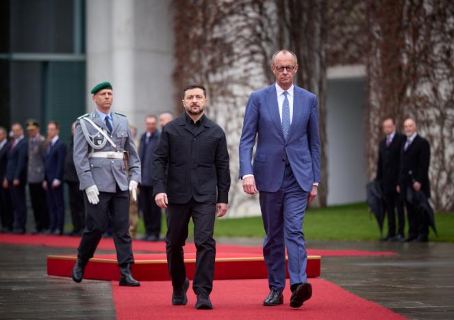 乌克兰逃亡到欧洲的难民惨了！

泽连斯基刚刚访问了德国，和德国总理默茨一起宣布了