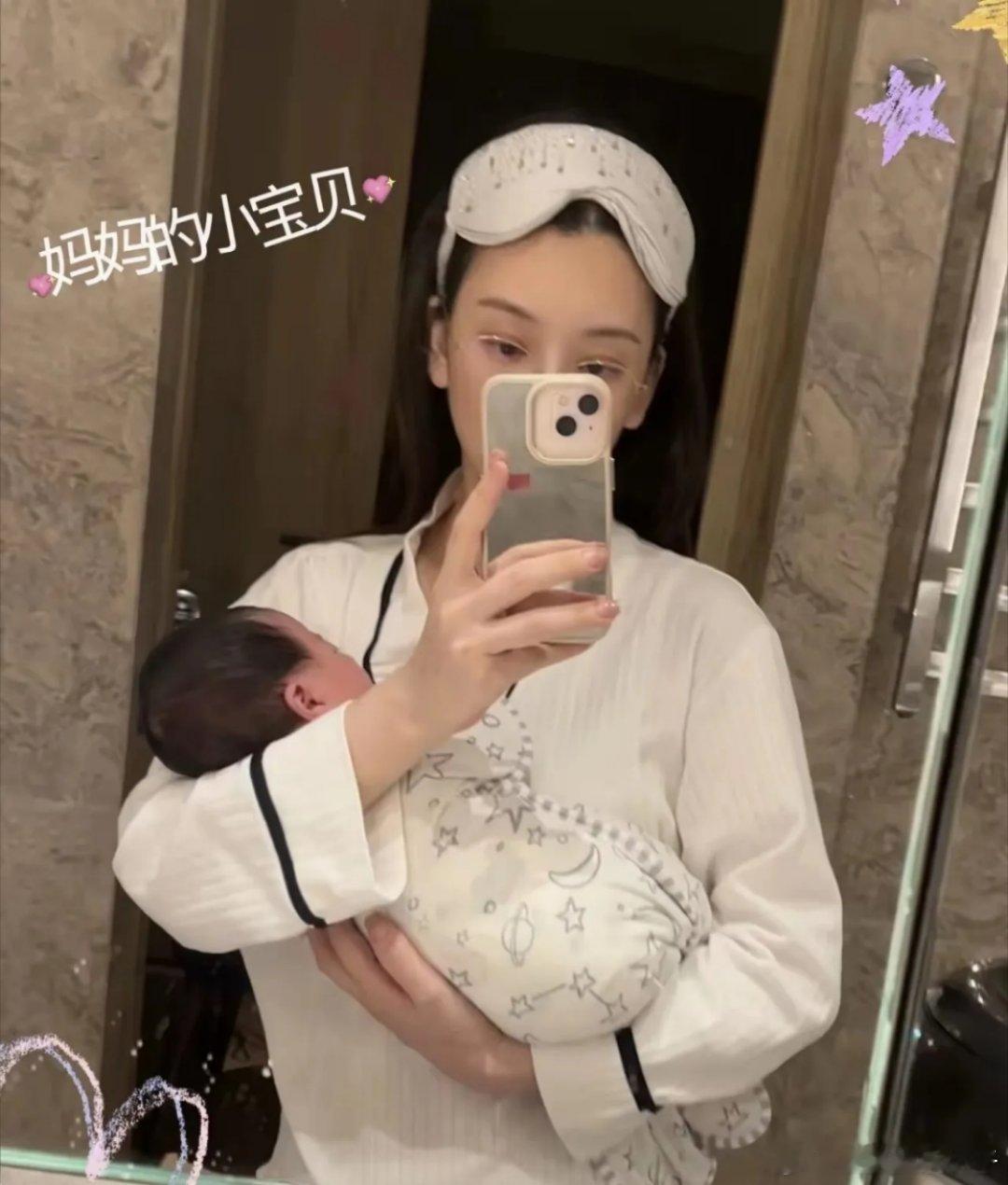 时间过得真快方媛三胎得女都已经出月子了。看看人家这月子餐和状态，果然嫁给有钱人，