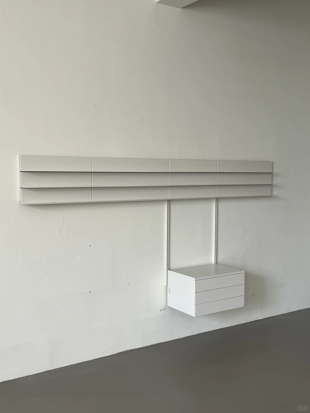 买了300多张CD，发现根本不够摆