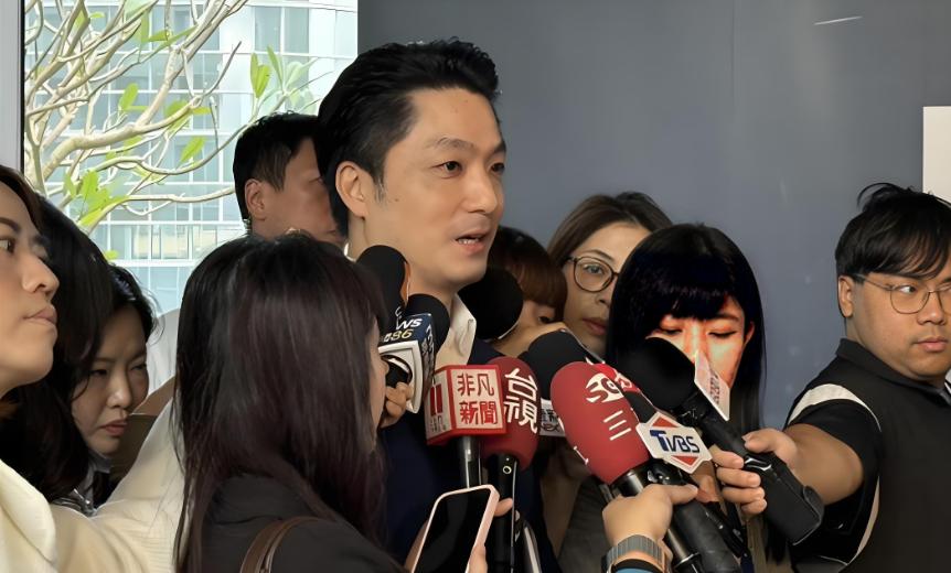 我们都看错蒋万安了！台媒爆料，蒋万安当众放话，台北市政府正在和大陆沟通，因为一些