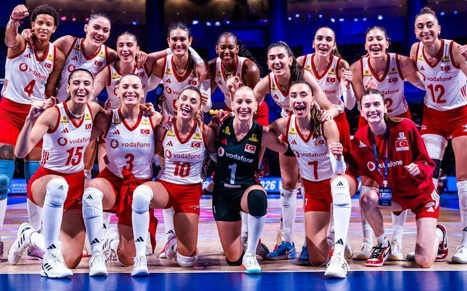 🇹🇷 土耳其女排欧锦赛本周开赛，小组赛时间:北京时间。

⚔️ 8月22日 