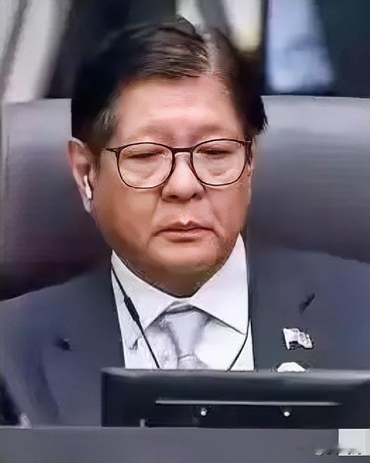 菲律宾传出消息，
2026年5月6日，一个大新闻！美军在菲律宾第一次发射了战斧导