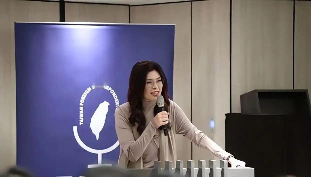 大陆惠台十条不玩虚！直击旅游滞销民生痛点，民心早已看清谁靠谱

郑丽文结束大陆之