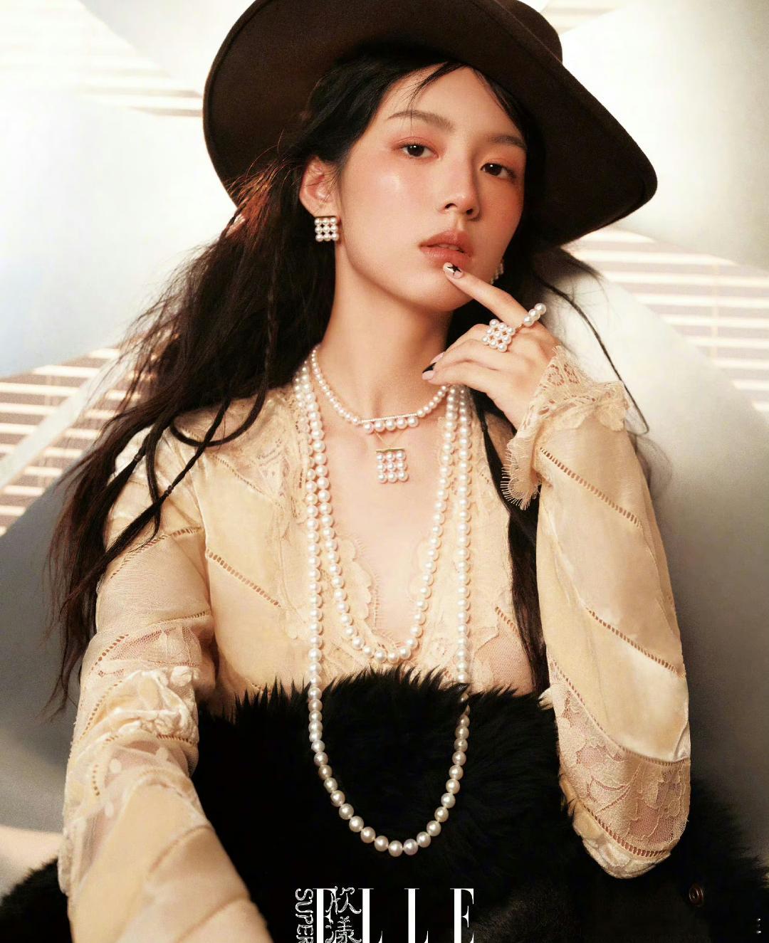 好好好这声老公我先叫了[色][色][色]西部牛仔女郎你知道自己这么蛊吗#周也[超