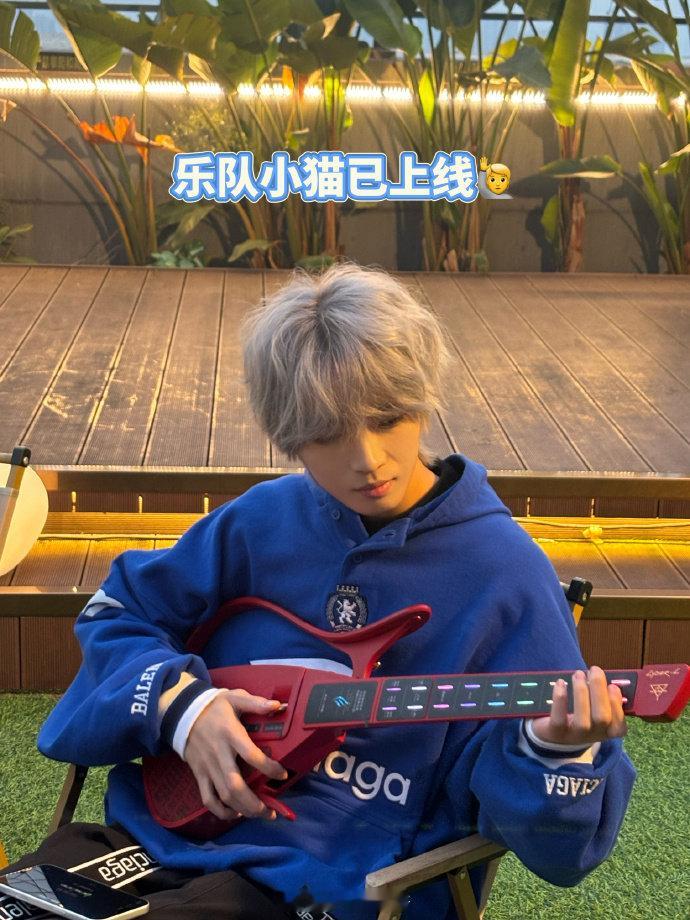 多才多艺猫师傅音乐、拍照、僵尸跳acg优创官 2025pel