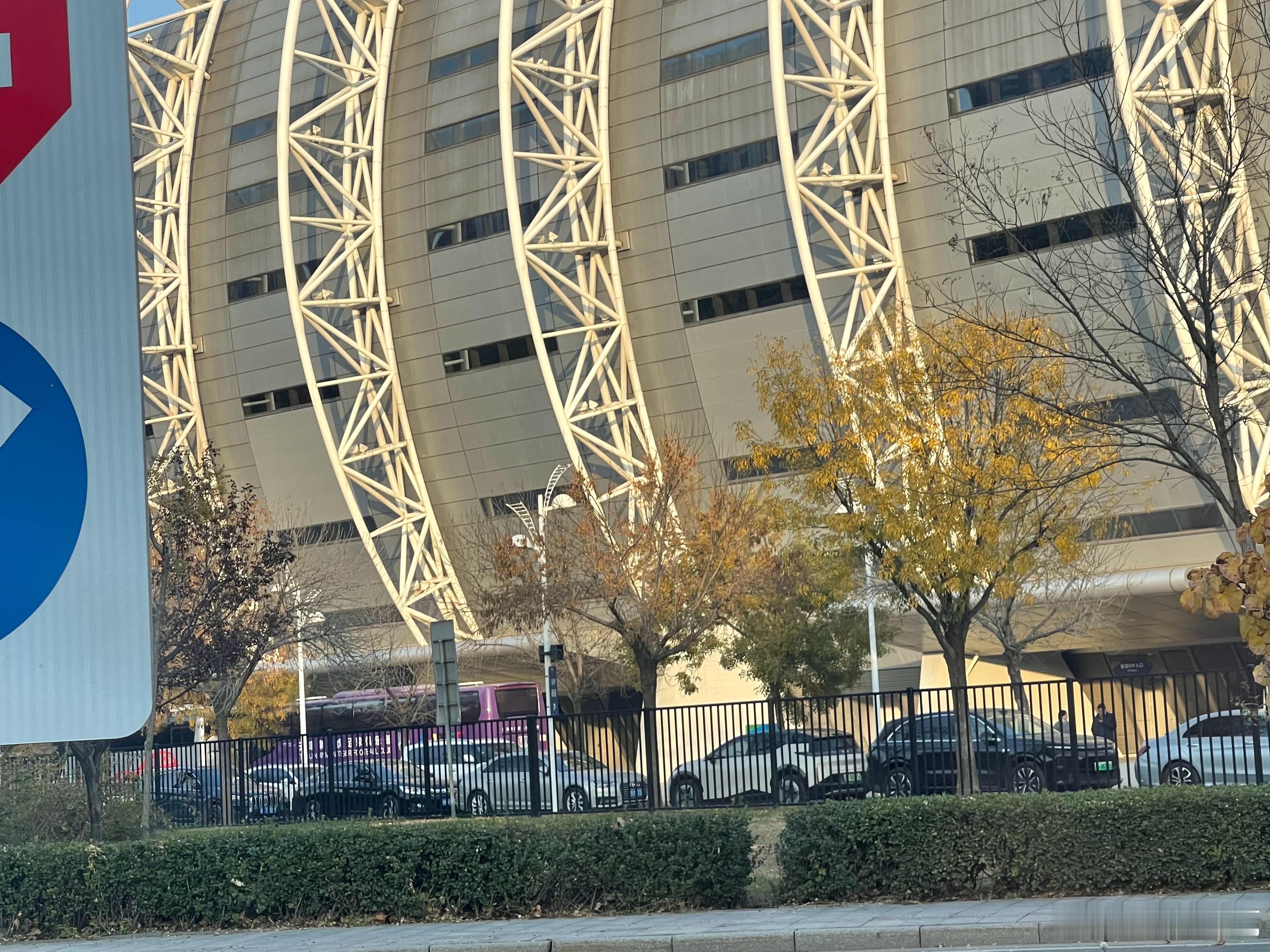 路过，正在热身