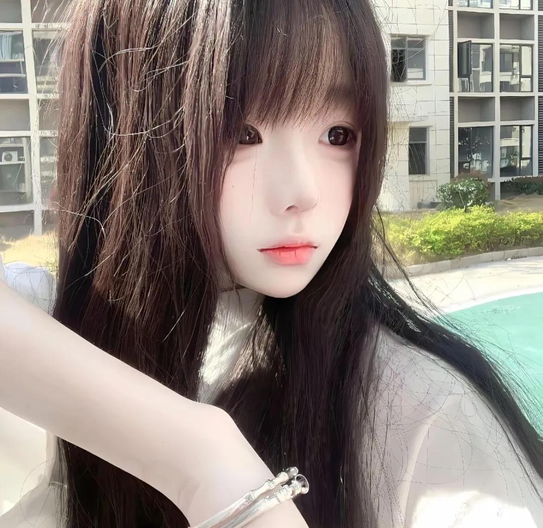 女生头像｜𝙒𝙚𝘾𝙝𝙖𝙩 小众氛围感女头｜感受到幸福的时候能放慢倍速就