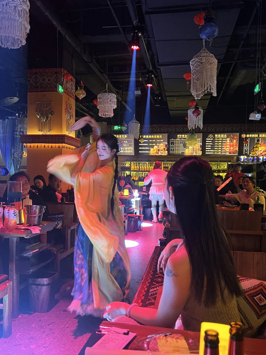 不用去武汉，在株洲也能当纣王。。。