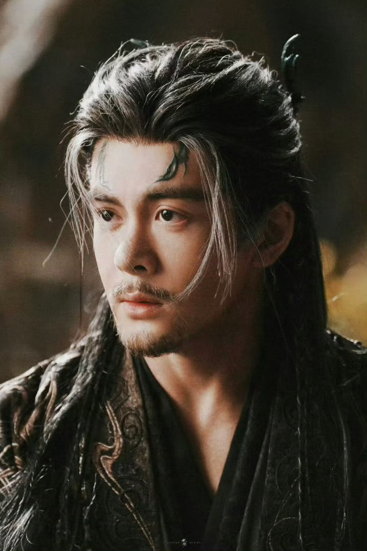 曾舜晞把武拾光的隐忍深情演得太戳人 被曾舜晞的武拾光狠狠拿捏！从幻境相守到现实对