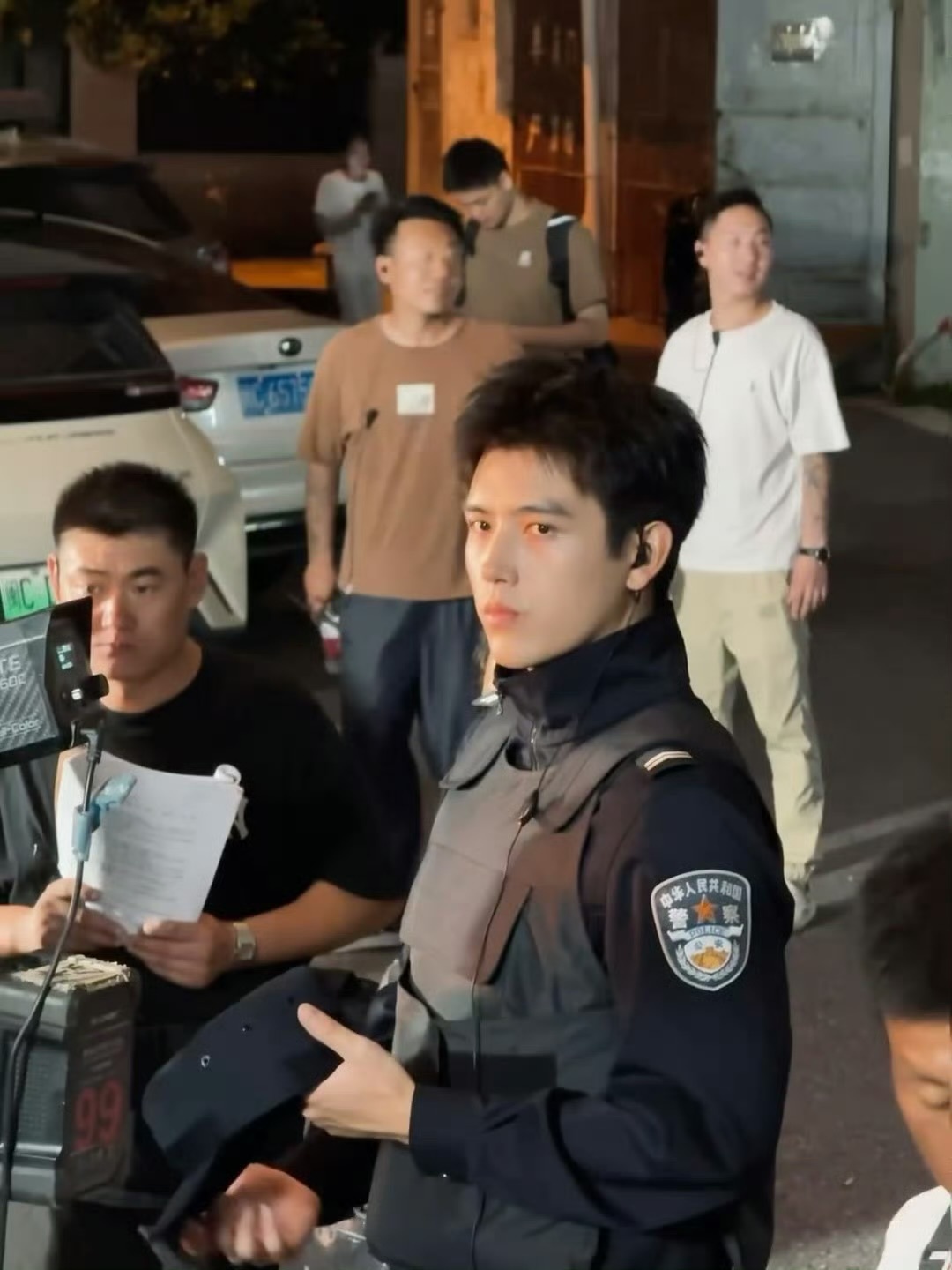 陈飞宇《河清海晏》周海晏警服路透，英俊高大挺拔！ ​​​