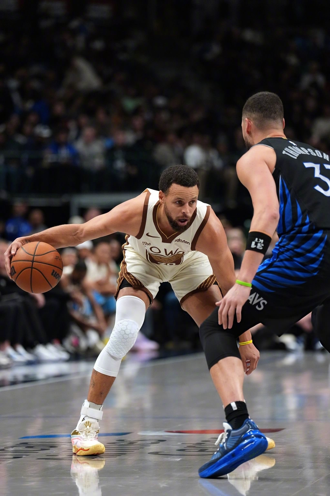 NBA鞋视角 ANTA KAI 3「CNY」🐴库里不得不说在达拉斯客场上脚KA