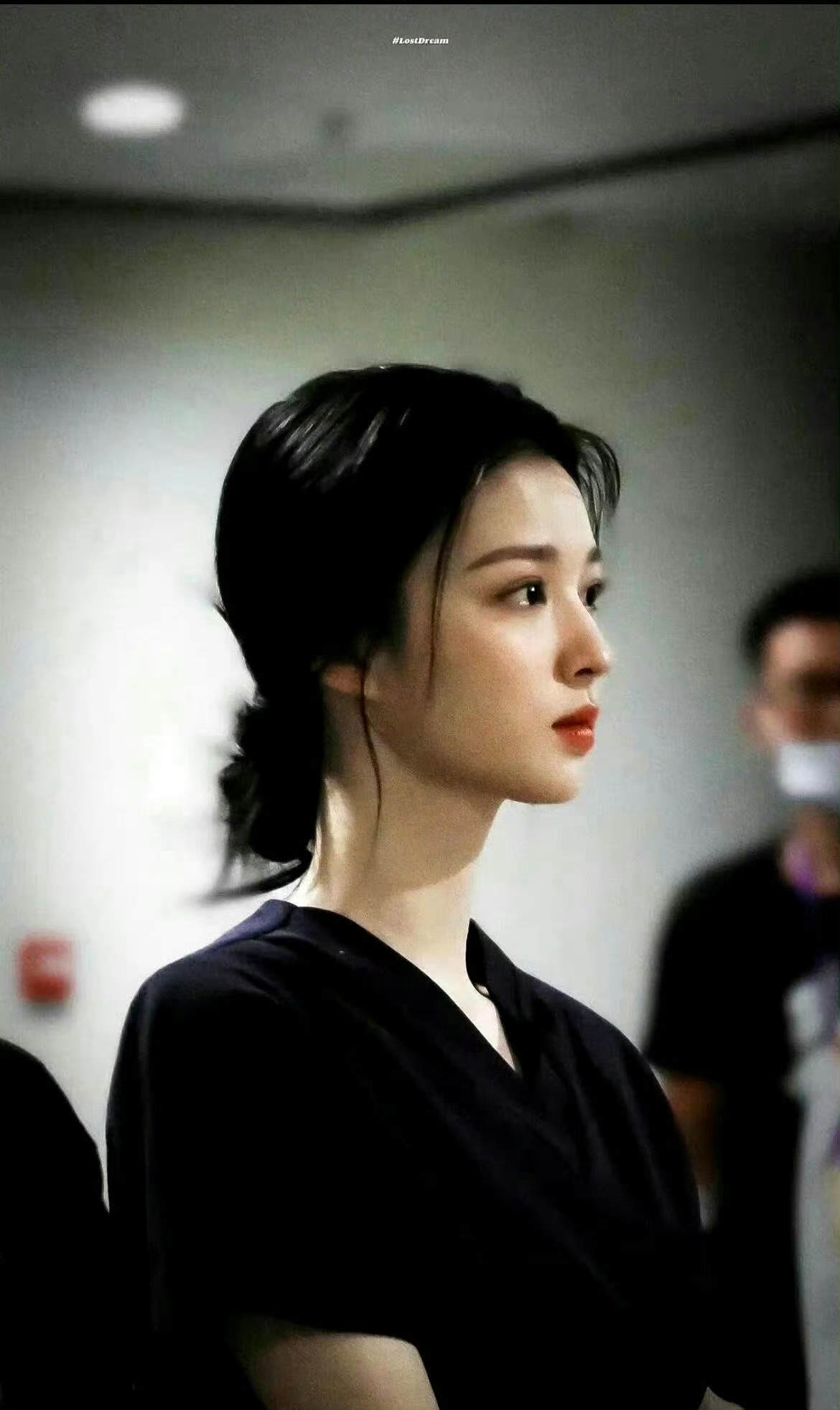 王楚然低丸子头【王楚然】任何一个人没见过这张我都会感到可惜的 ​​​