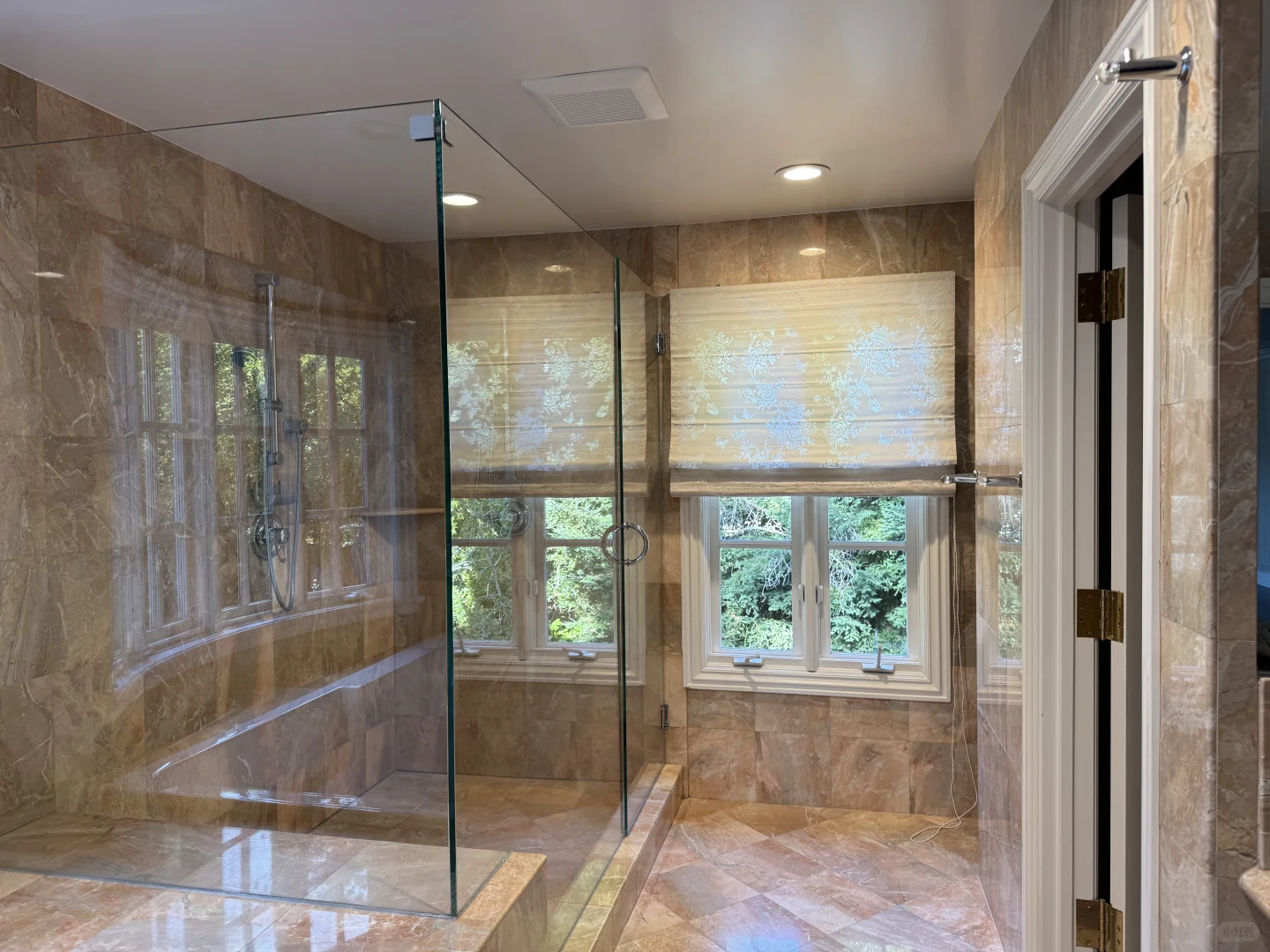 谁能来说说罗马帘