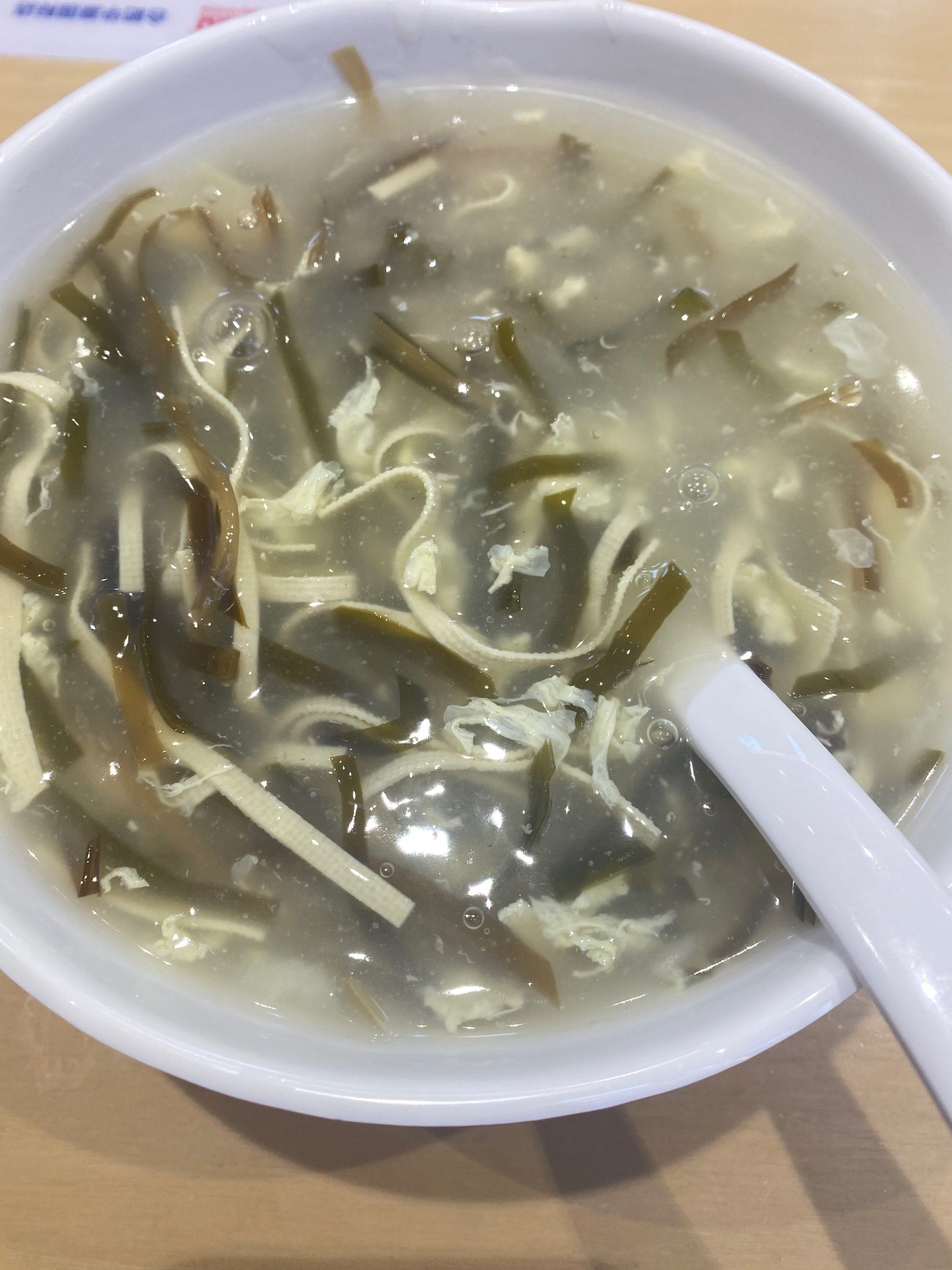 河南美食凭什么征服明星味蕾豫菜不止有烩面和胡辣汤孙涛一句“可得劲”，孙杨下飞机先