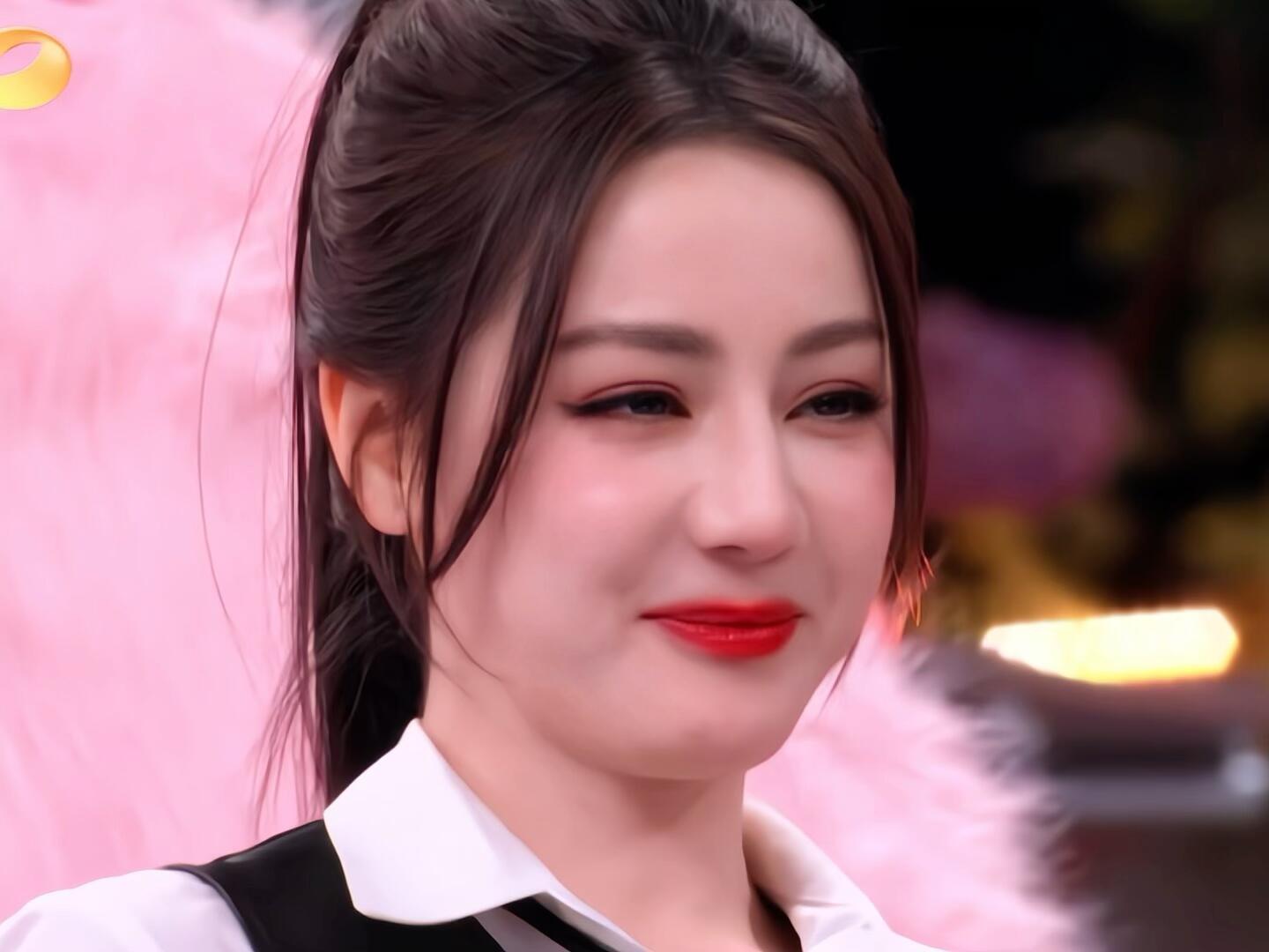 你好星期六这期夯爆了热巴，喜欢自己比喜欢这个世界更重要！迪丽热巴  |  你好星