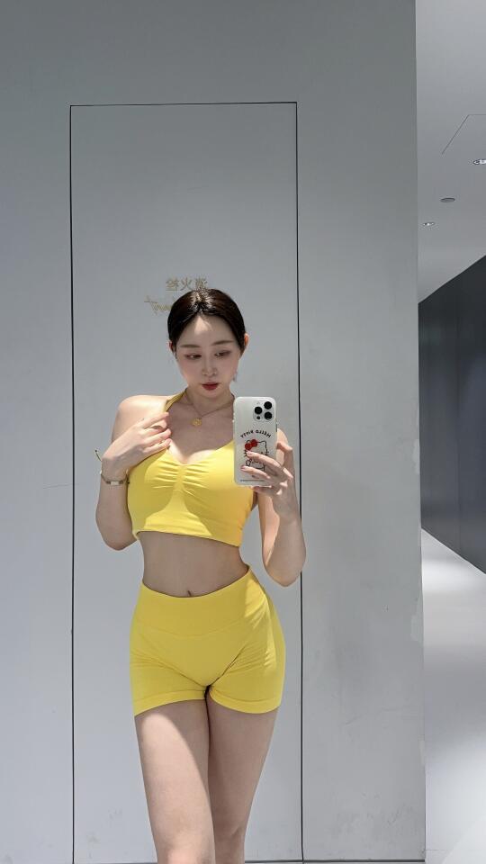 00后备赛｜姐姐媚我