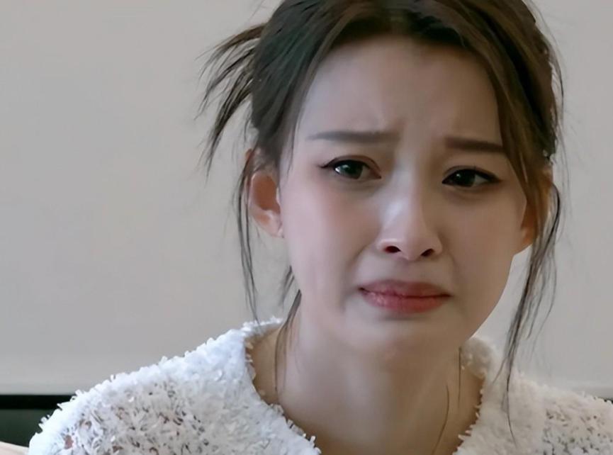 孙怡妈妈终于给女儿出了窝囊气：
句句不提董子健，
句句都是董子健！

《我家那闺