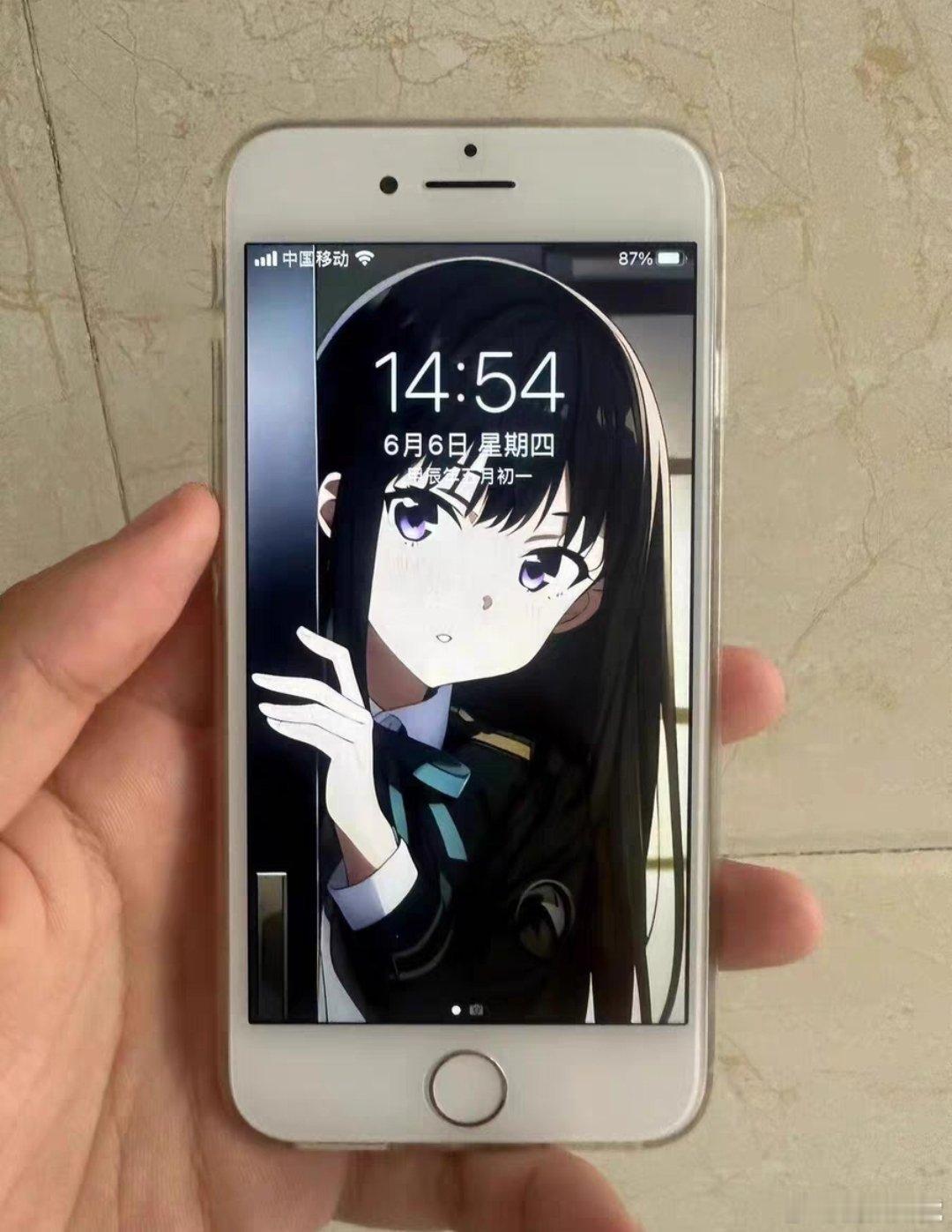 #苹果把大招留给了iPhone18#感觉苹果手机没有什么可期待的，其实我更想了解