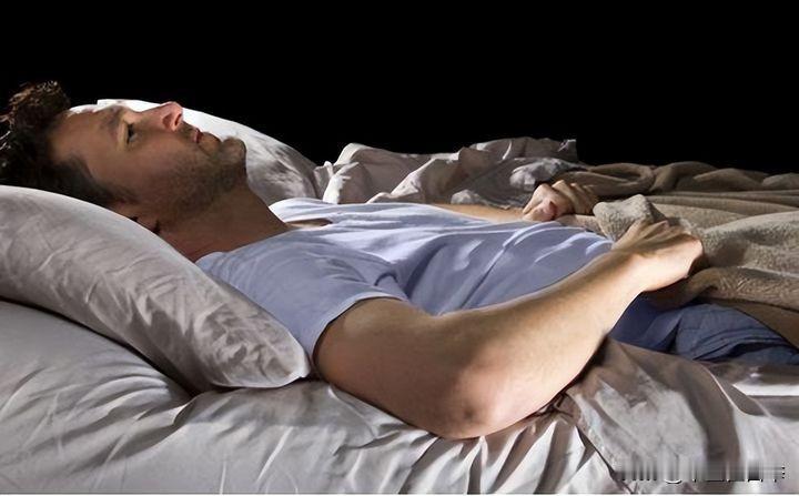 常年睡不着，这几个药送给你
1、人睡难- 柴胡舒肝丸

2、半夜醒- 人参健脾丸