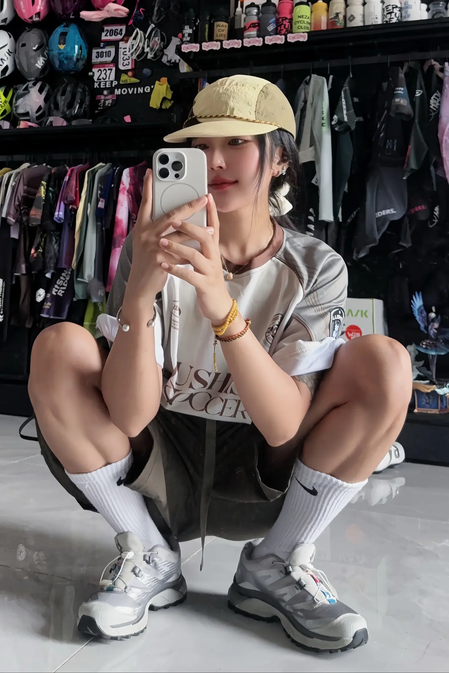 这个世界应该是有趣的 不然我也不会整天想着玩