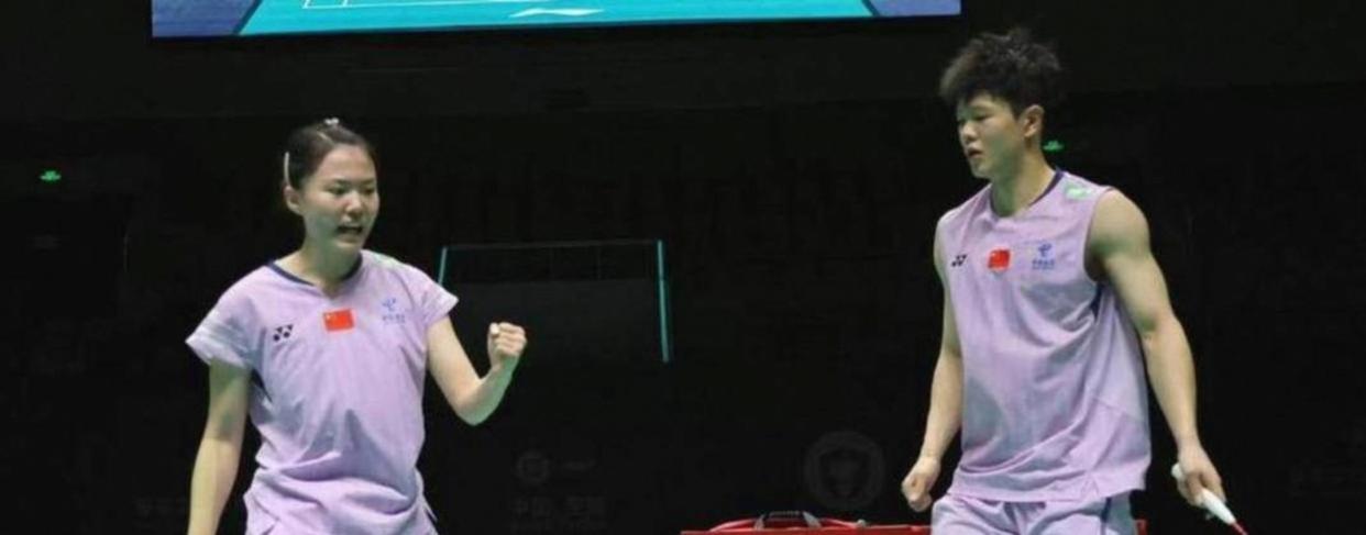 朱一珺/李茜下轮对阵新科全英赛冠军!
新科全英公开赛女双冠军刘圣书谭宁在瑞士羽毛