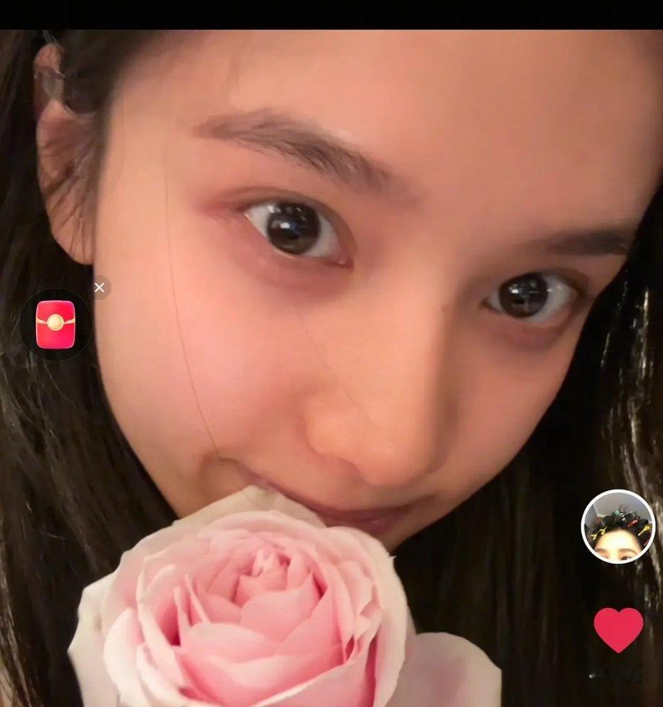 宋威龙和张婧仪一起在情人节学网球了吧？ 