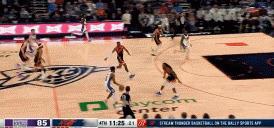 NBA赛场镜头：
  蒙克这次进攻真是潇洒至极，我看可以入选五佳球了！
  虽然