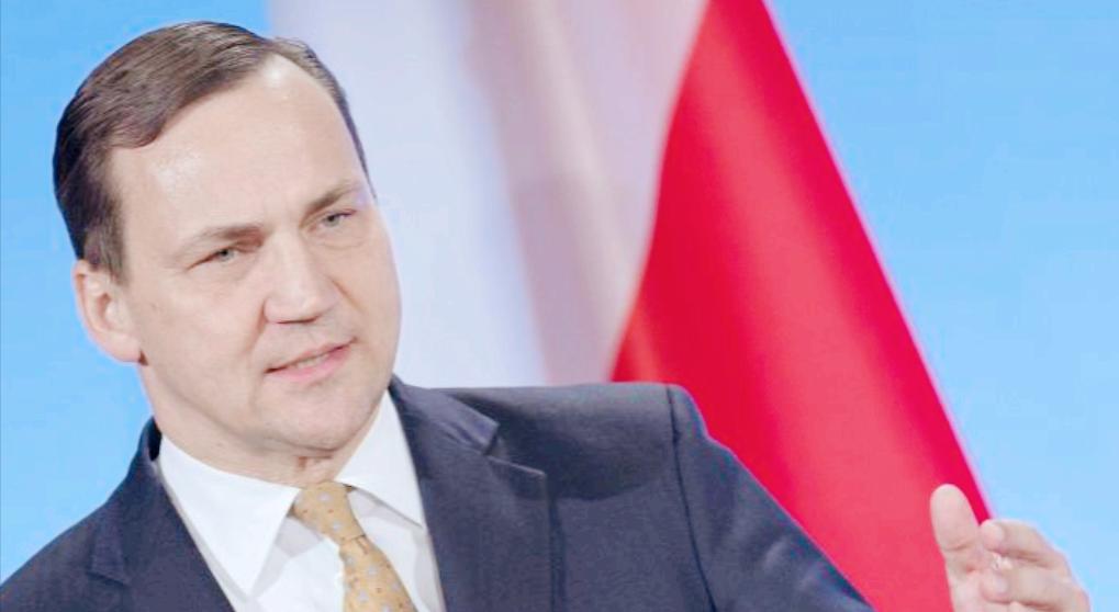 波兰外长慕尼黑会场发飙“掀桌”！这哪是抱怨，分明是扛不住了！
       今年