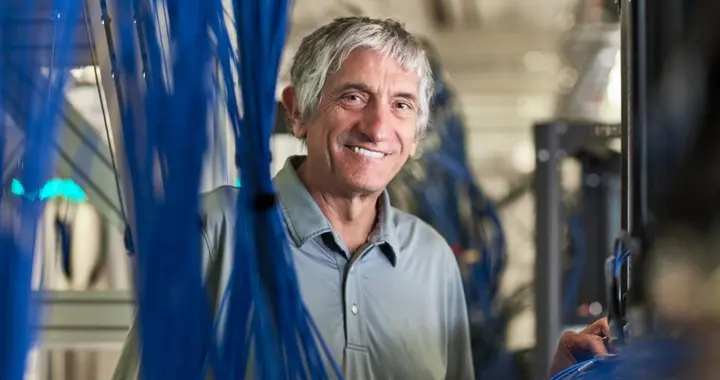 对话新晋诺奖得主马丁尼斯：花甲之年从谷歌离职投身量子创业