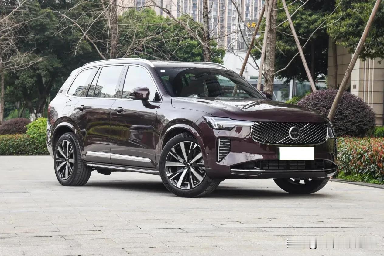 豪华和安全的结合体，沃尔沃全新XC90竞争力有多强？

以往大家买豪华SUV，图