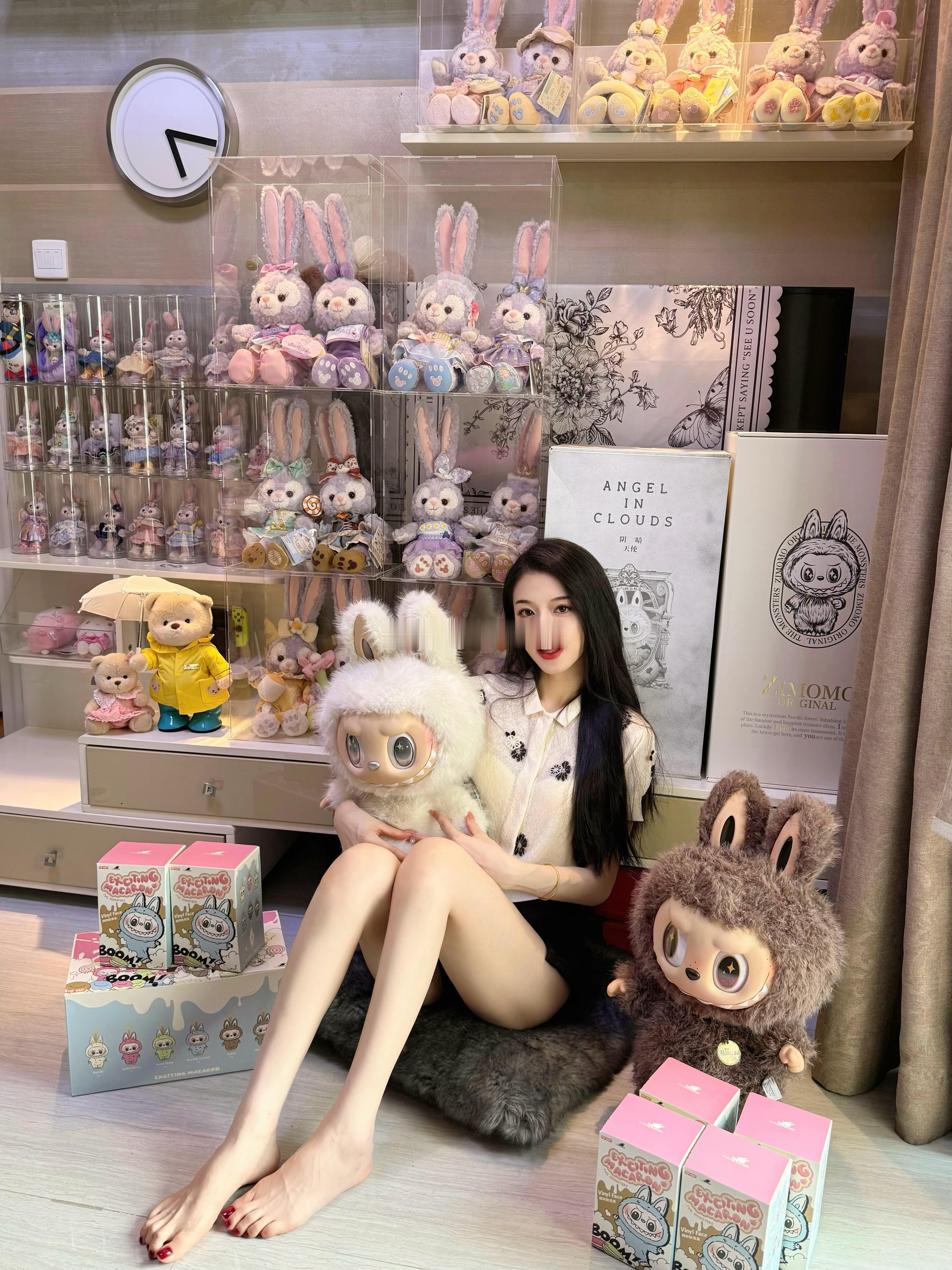 哇～是Zimomo！是谁同时拥有大首领大天使呀！ ​​​