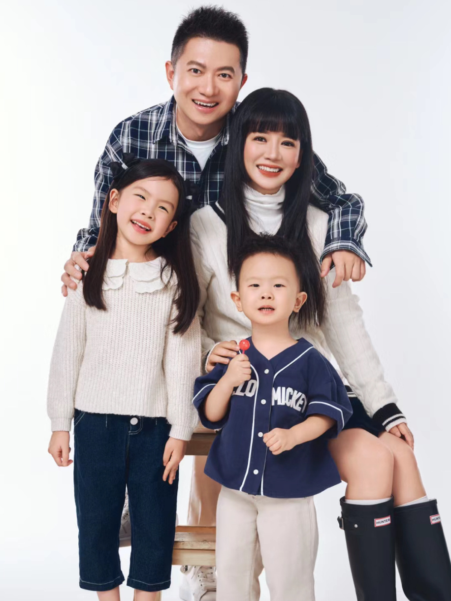 红果果绿泡泡全家福来喽~ ​​​