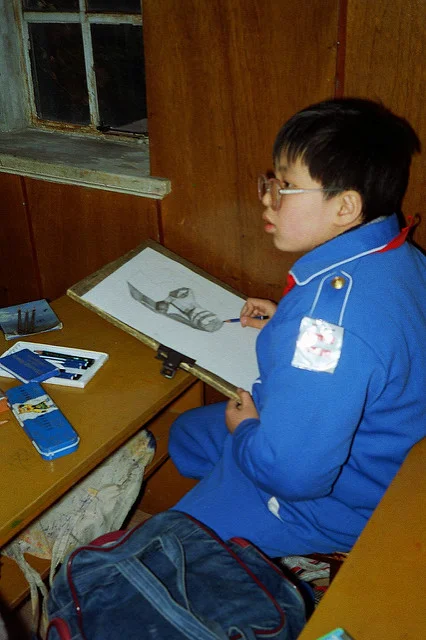 1993 年上海孩子们的课外生活 👉右滑