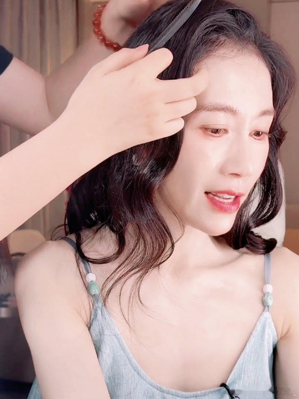 温峥嵘进步好大默默深耕不断突破自我，不张扬却一直在进步，温峥嵘这份坚持和自律真的