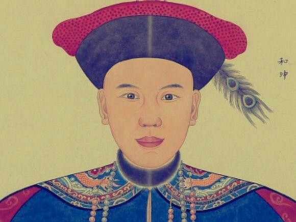 和珅不是“贪官符号”，而是乾隆朝唯一被皇帝当面称“朕之萧何、国之柱石”的汉臣：他