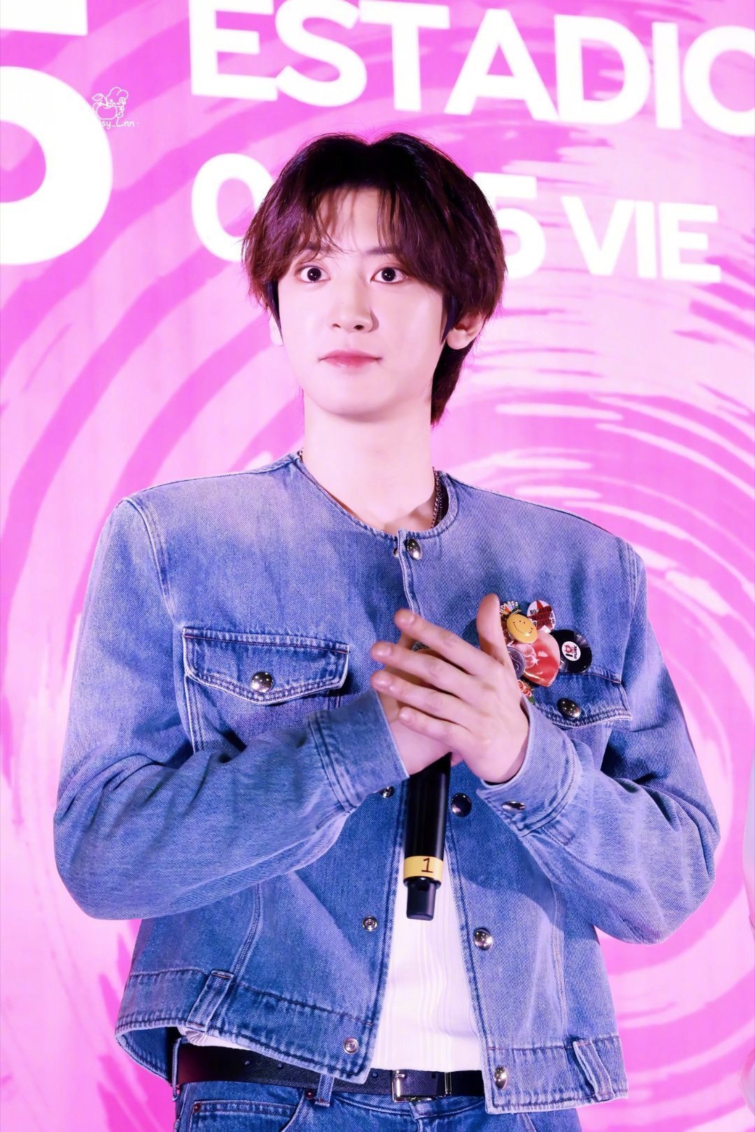 朴灿烈SMTOWN舞台 怎么可以这么帅[污][污] ​​​