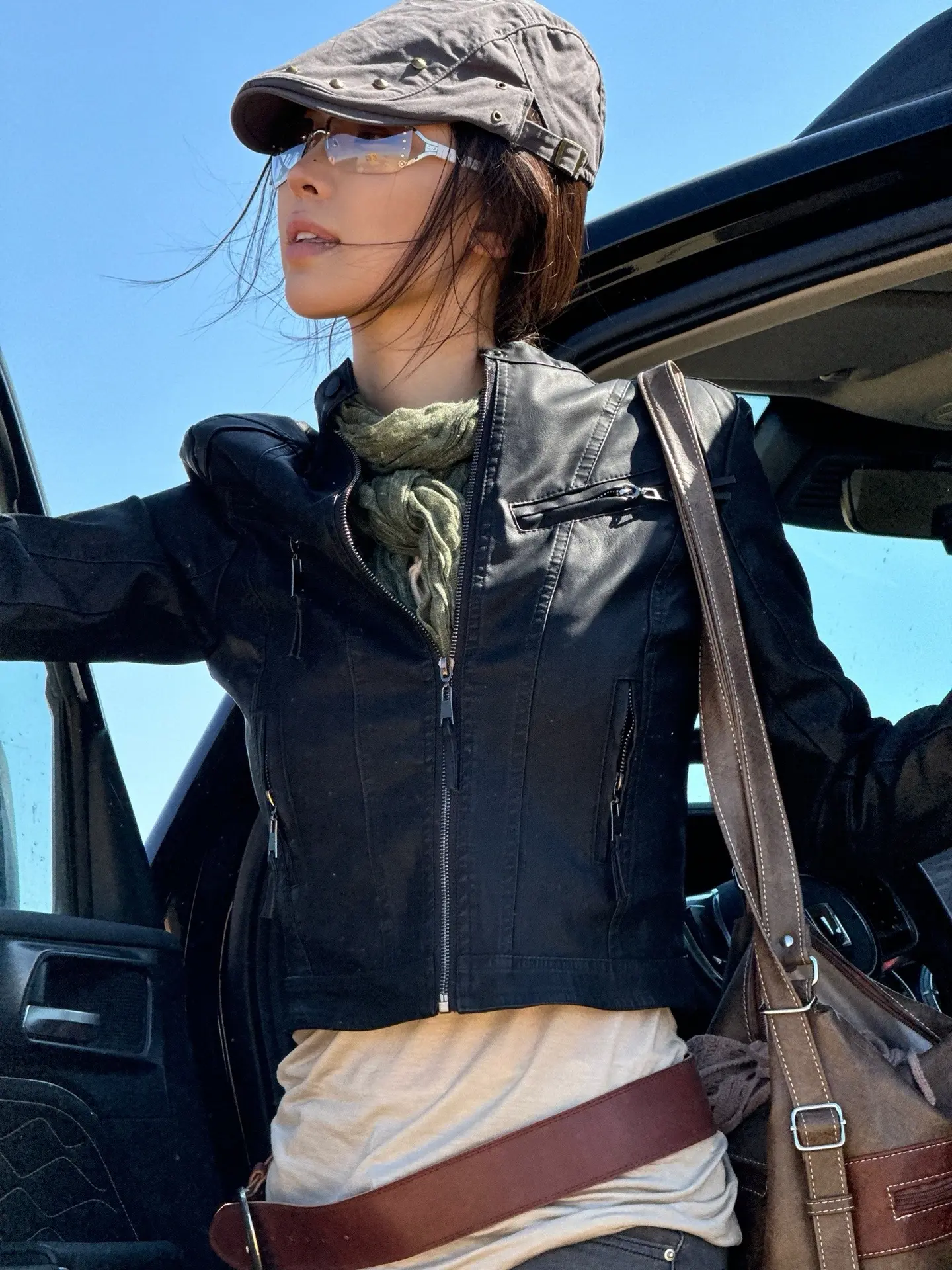 公路和沙漠为我所用。