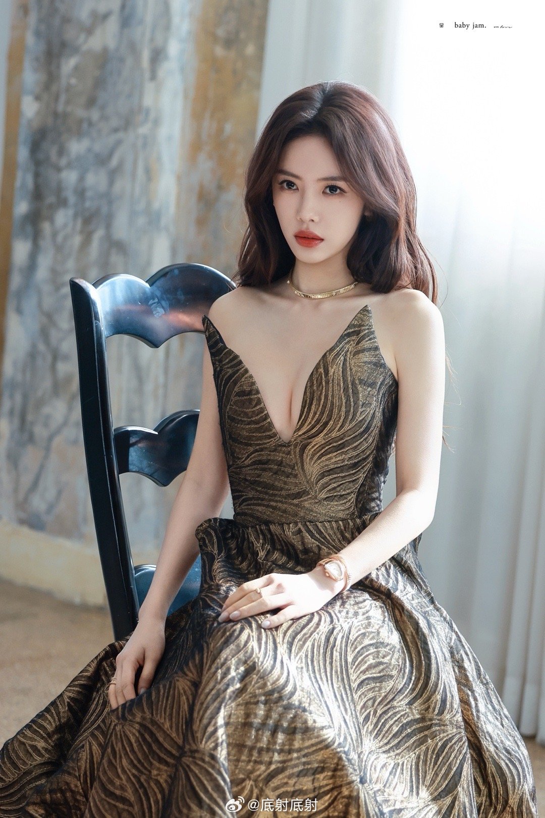 蔡文静极品身材 