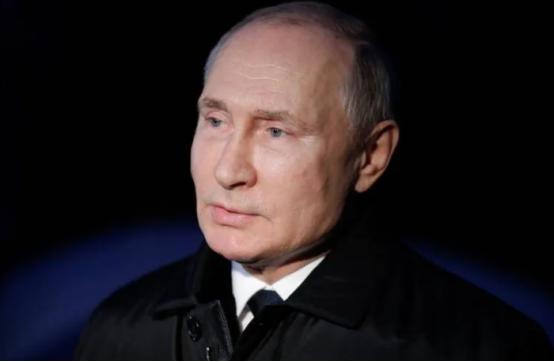 俄罗斯总统普京签署命令！

2025年12月29日，俄罗斯总统普京签署命令，要求