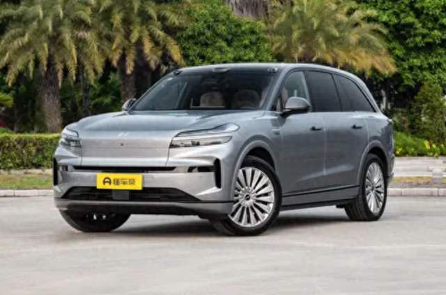 乐道L90评测，六座纯电SUV，空间宽敞、养车省心，适合大家庭出行