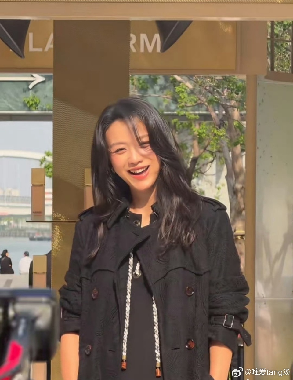 汤唯儿子女儿相差十岁汤唯儿女双全 恭喜汤唯儿女双全，汤唯二胎生了儿子，儿子和女儿