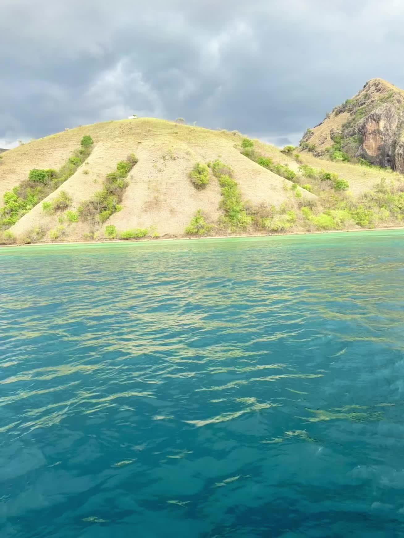 人不仅可以往高处走 还可以四处走🇮🇩