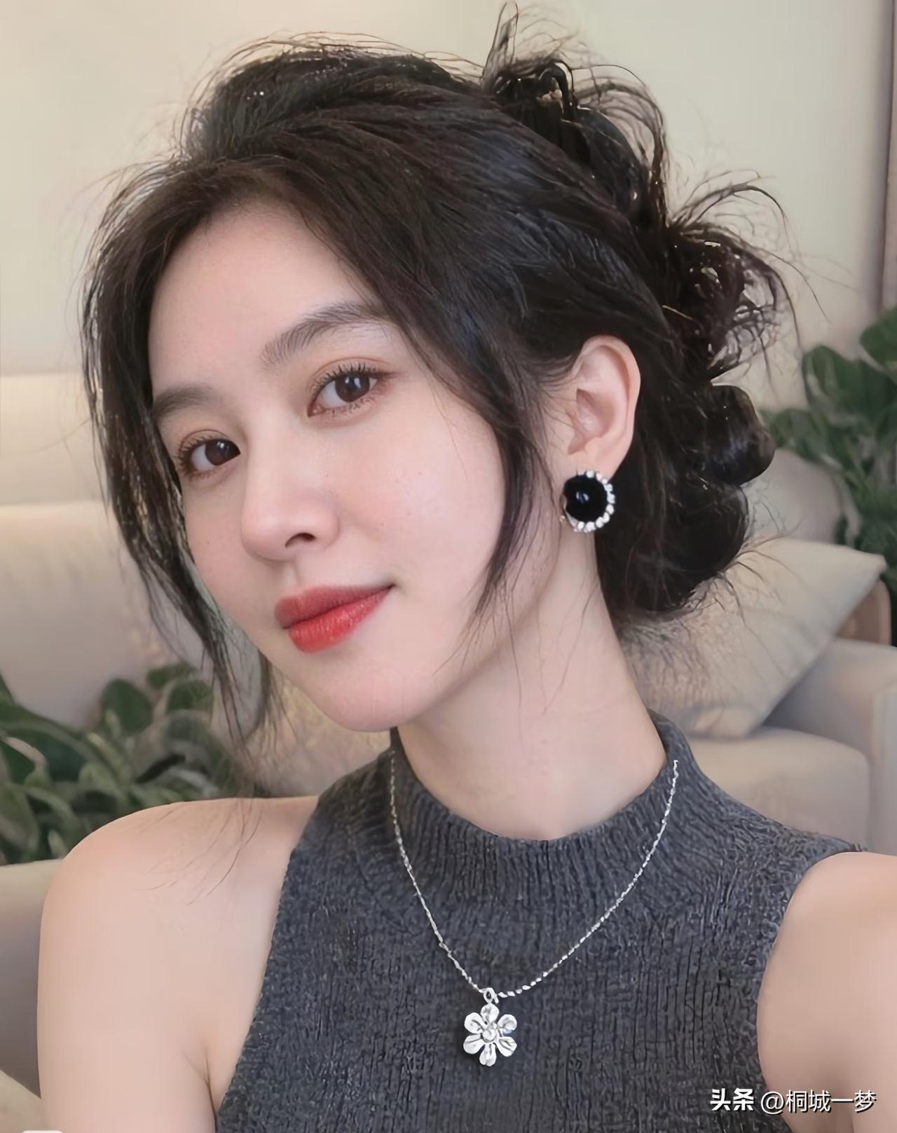 听别人说
女生能够主动追的男人
然后他追来的都是好男人
如果说你反过来等着男生来
